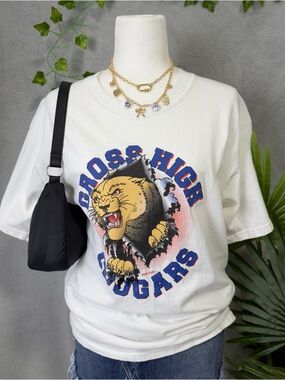 90s Cross High Cougars Tee White Graphic School Mascot Gildan Large Y2K
